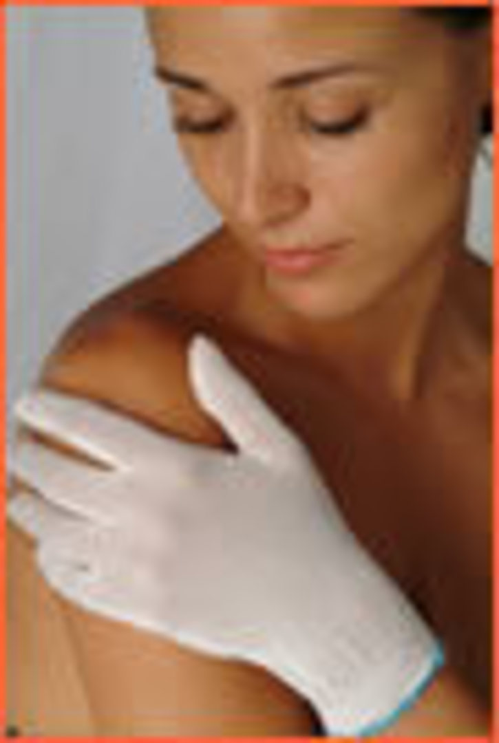 DermaSilk Adults Gloves image 0