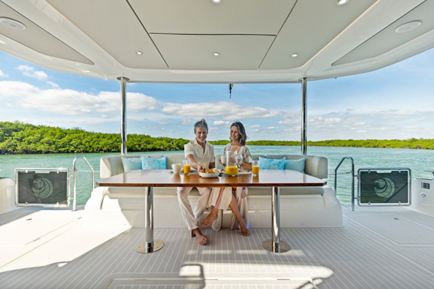 Aquila 50 Power Catamaran image 6