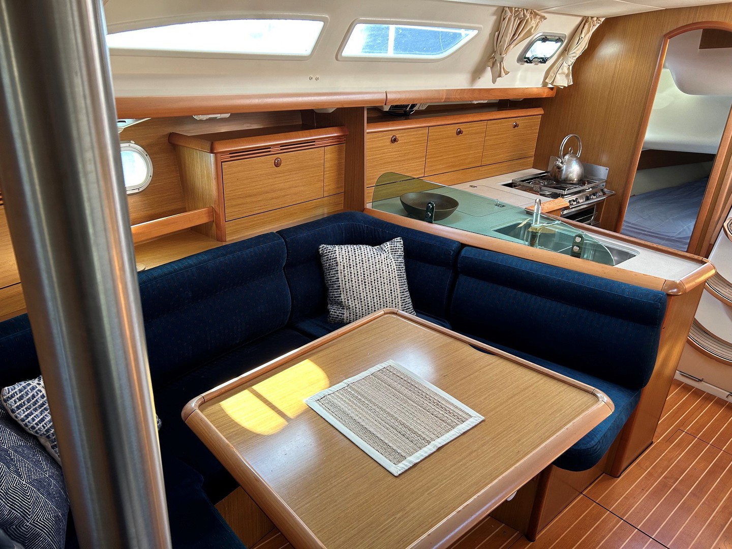 Jeanneau 37 Sun Odyssey -2006 image 8