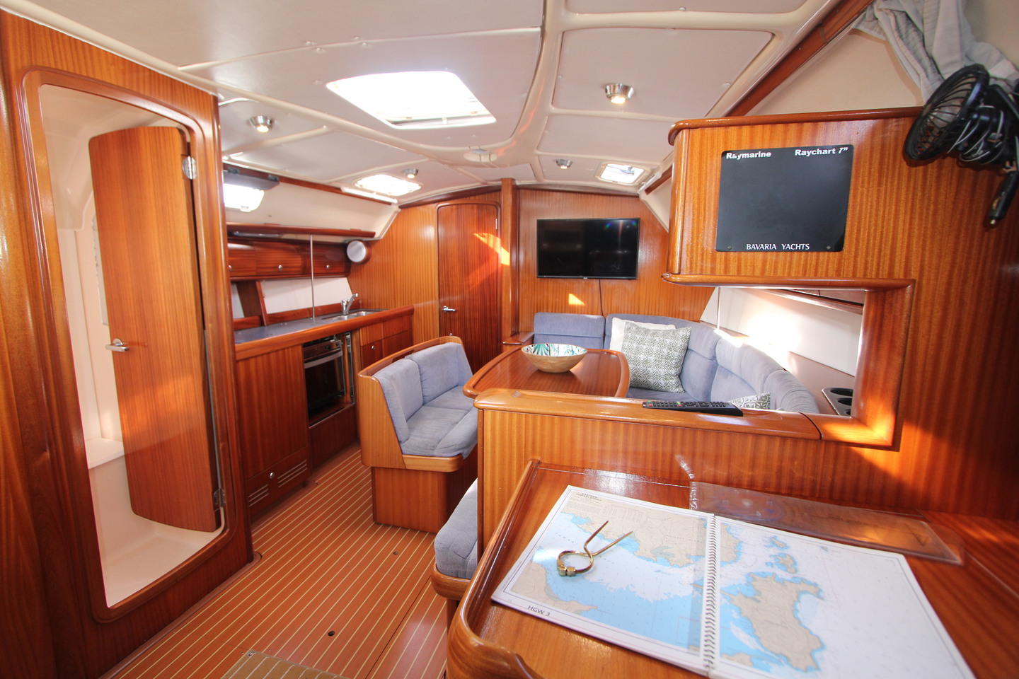 Bavaria 41- 2003 image 1