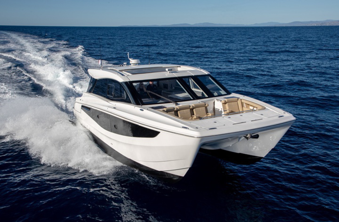 Aquila 46 Coupe Power Catamaran image 1