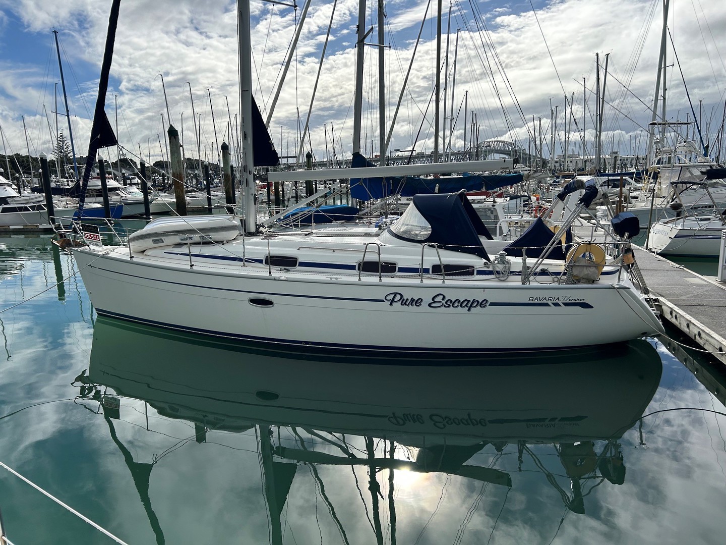 2007 Bavaria 37 image 0