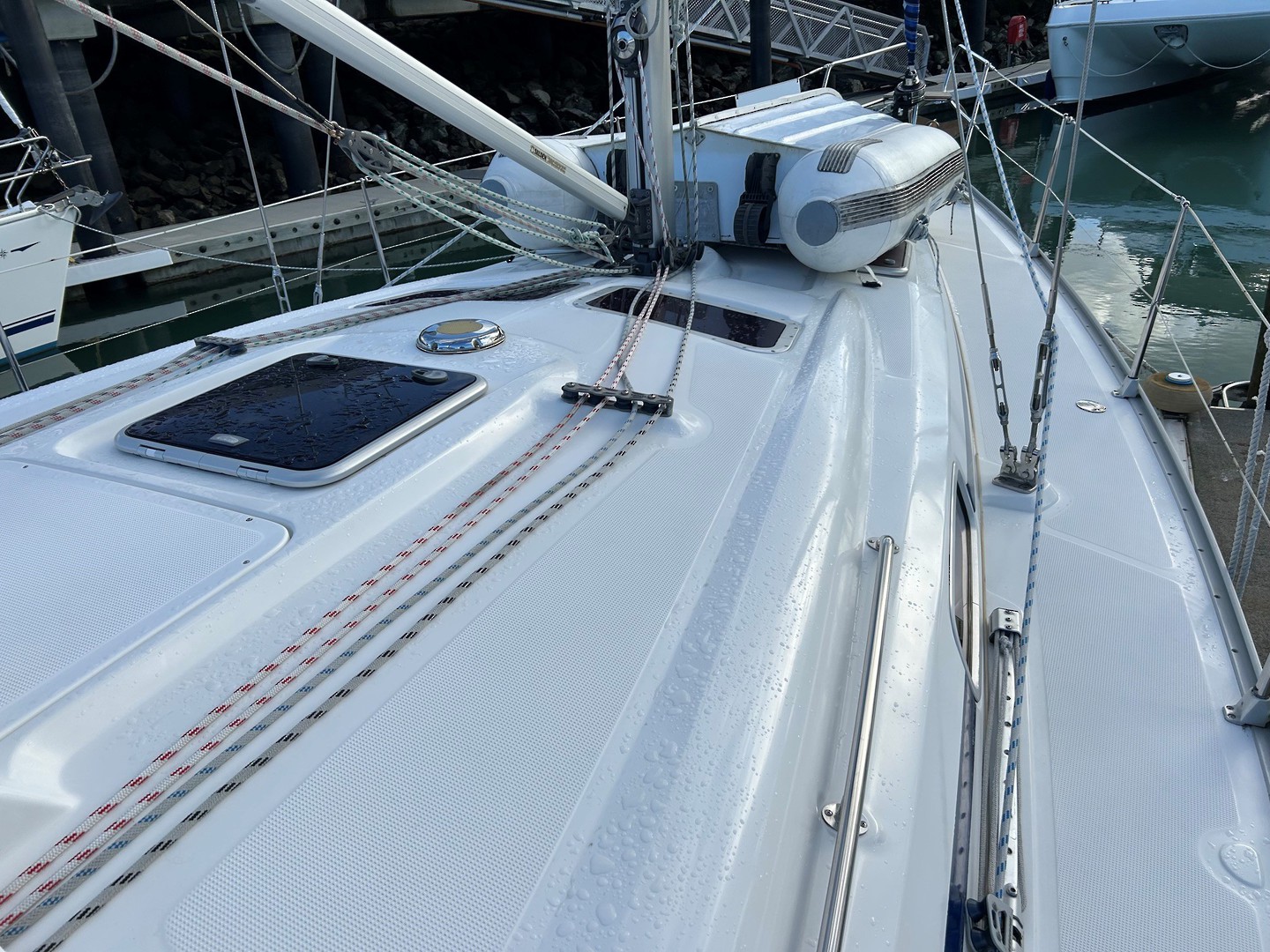 2007 Bavaria 37 image 19