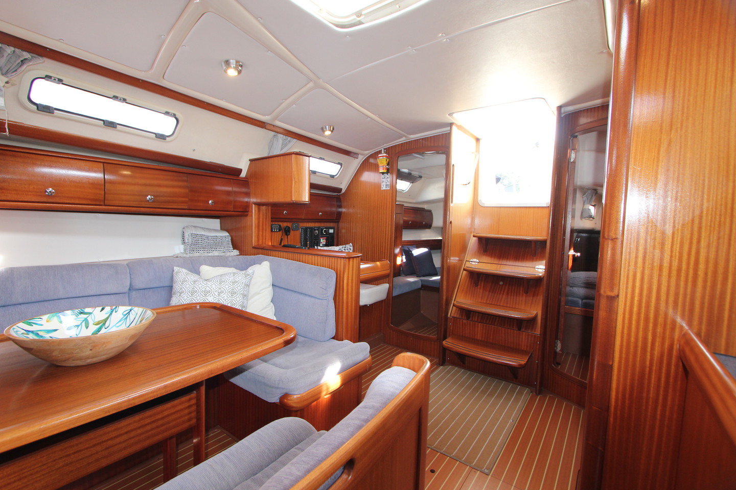 Bavaria 41- 2003 image 4