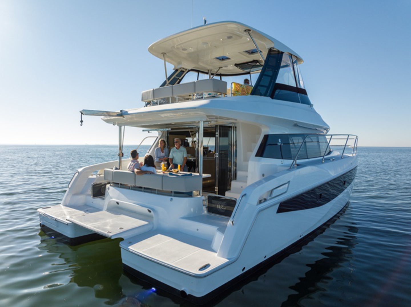 Aquila 42 Power Catamaran image 3