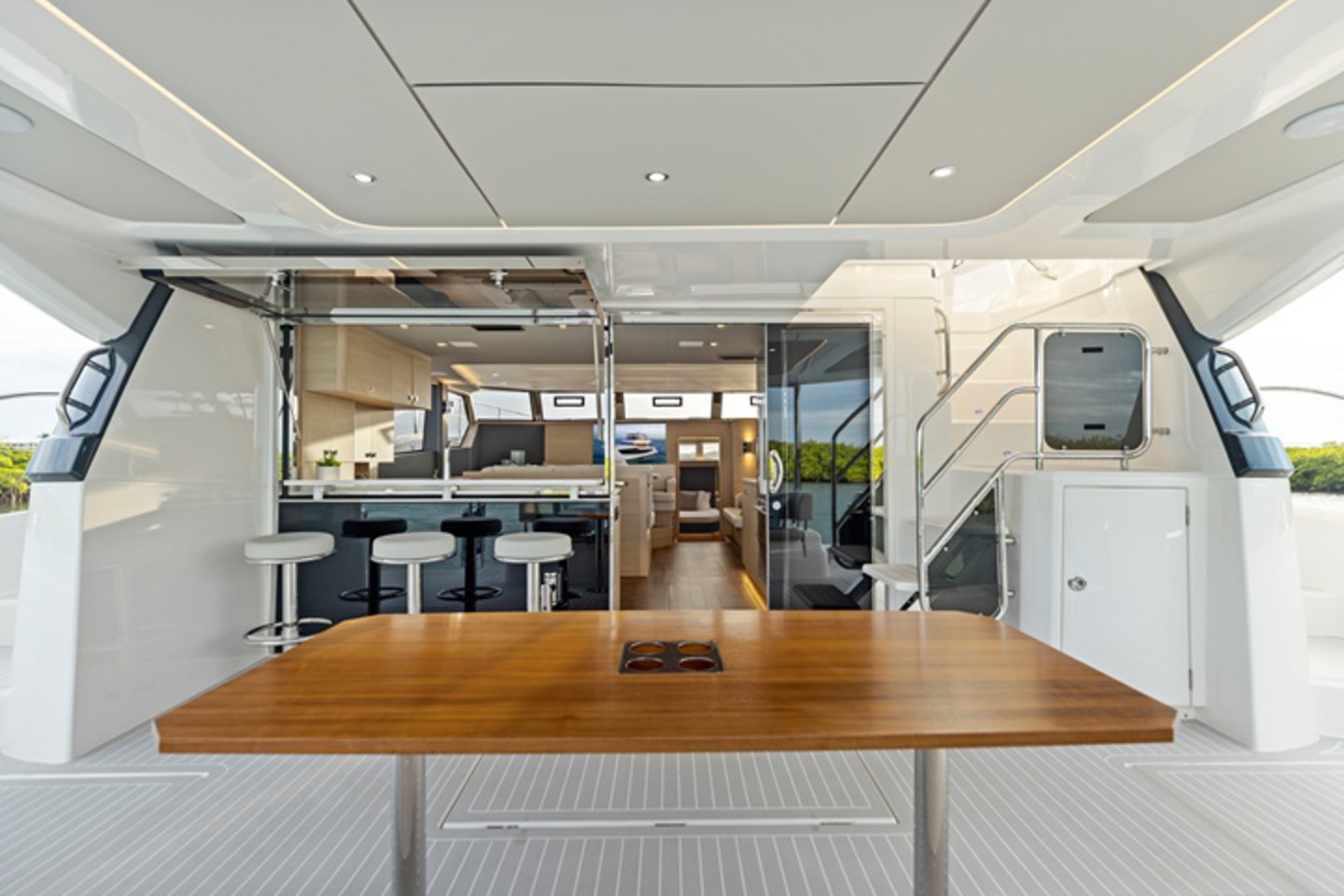 Aquila 50 Power Catamaran image 7