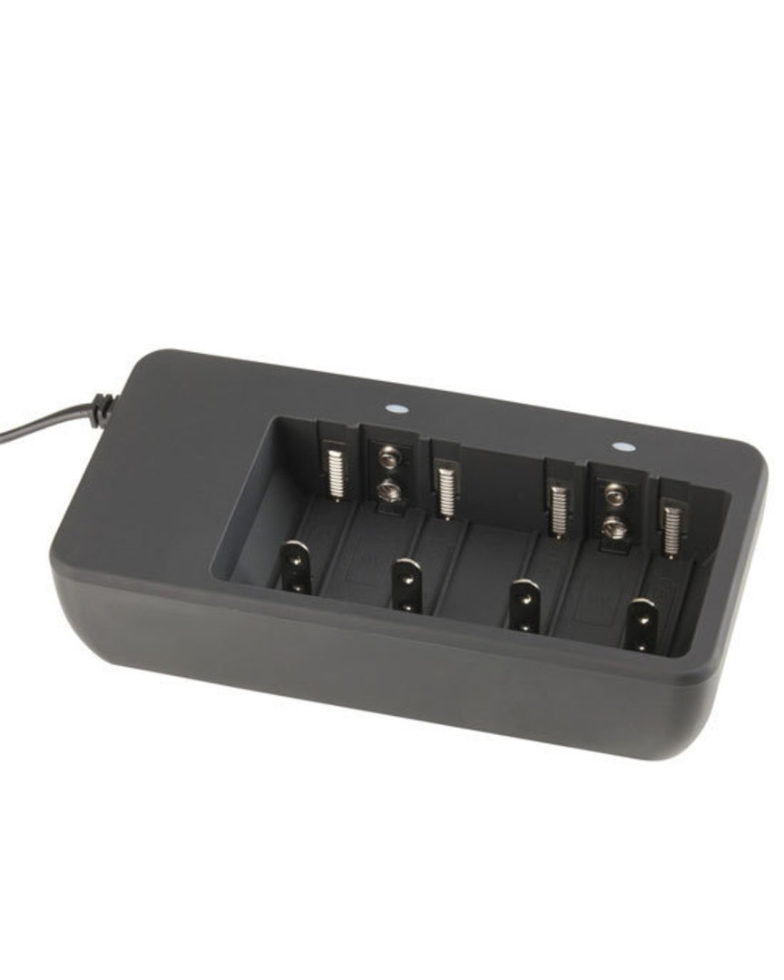 POWERTECH Universal NiCD NiMH Battery Charger image 0
