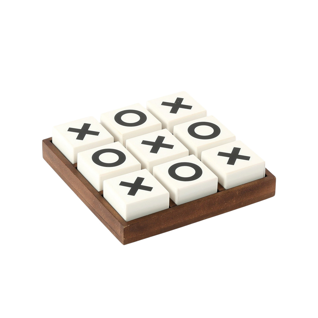 NOUGHTS & CROSSES SET image 0