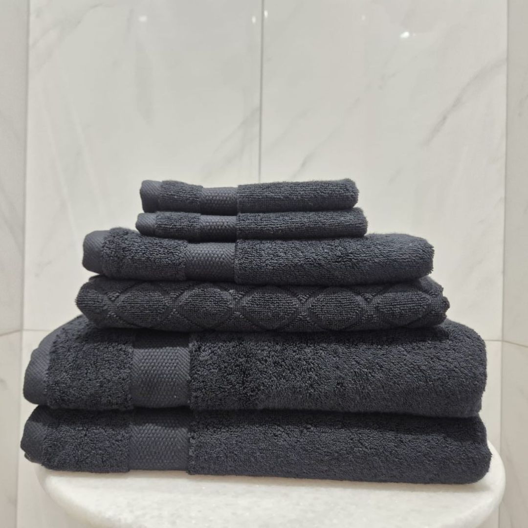 Baksana | Bergama Towels | Black image 3