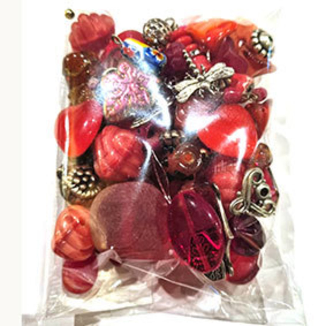 Queen Mum's Destash Glass Bead MIX  - Red potpourri image 1