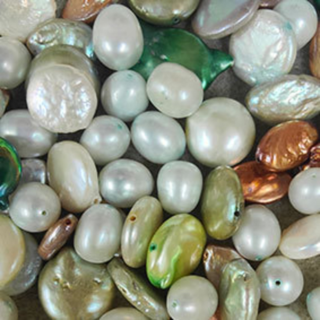 Freshwater Pearl Mix 8: Greened Multi image 0