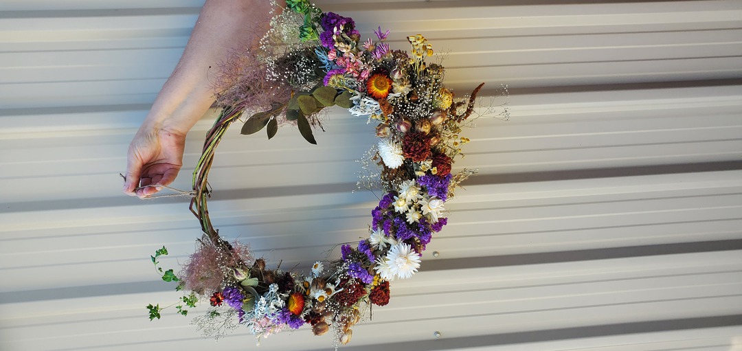 Dried Flower Workshop  - Wreath image 11