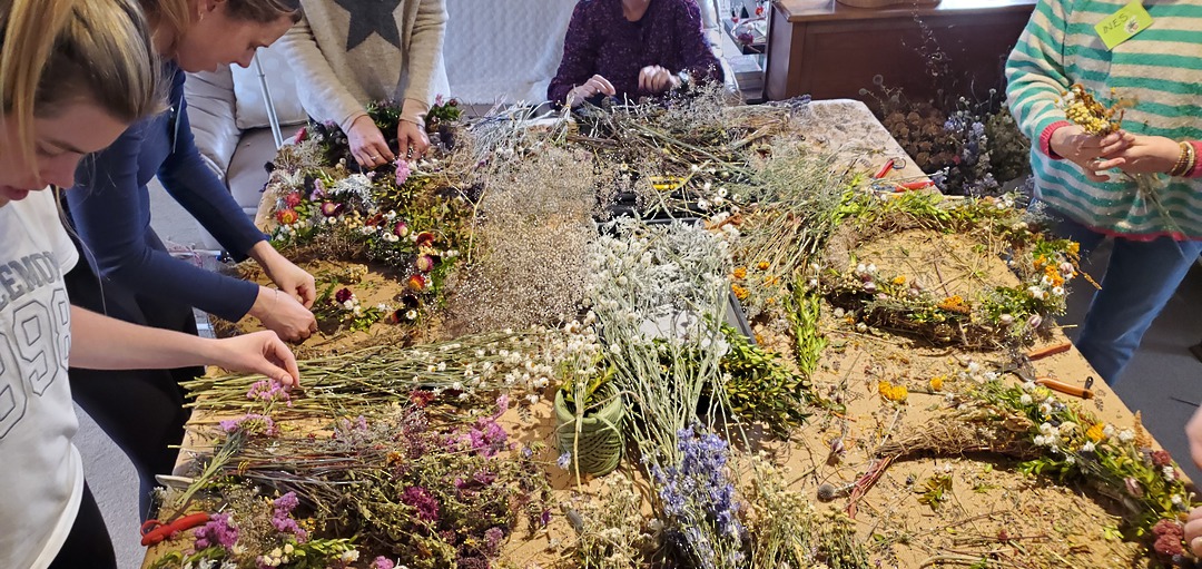Dried Flower Workshop  - Wreath image 1