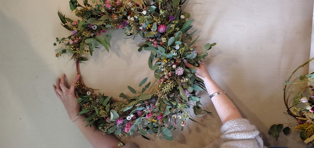 Dried Flower Workshop  - Wreath image 9