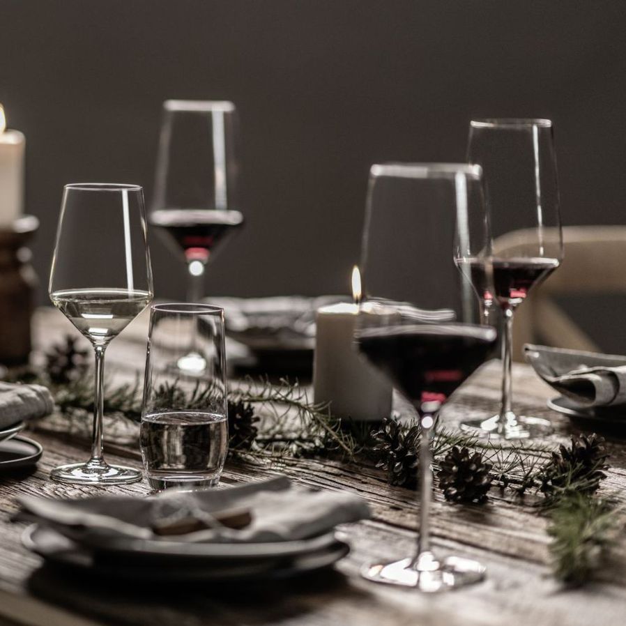 Pure Bordeaux Glass Set image 1