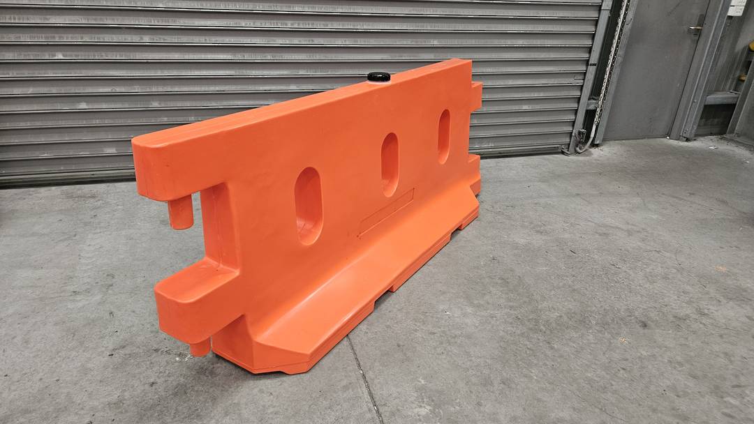 Ricochet Delineator Barrier image 1