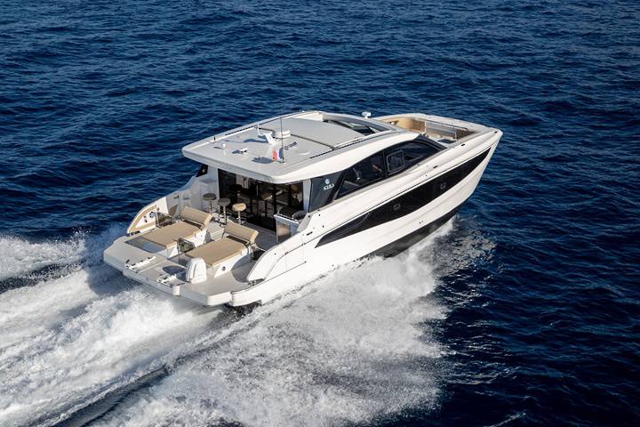 Aquila 46 Coupe Power Catamaran