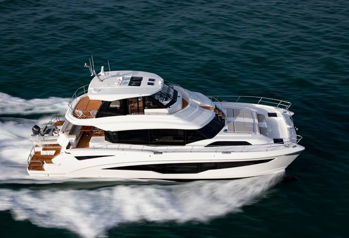 Aquila 70 Power Catamaran