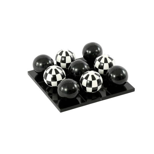 TIC TAC TOE SET BLACK & WHITE