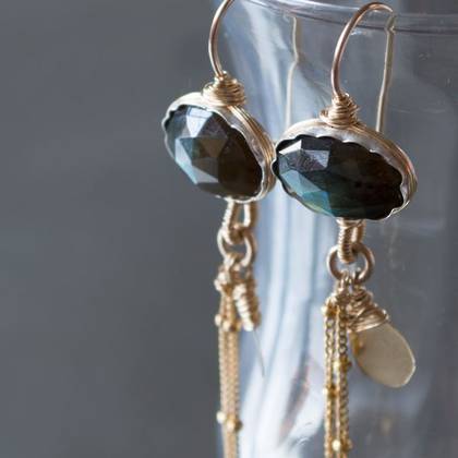 Handmade Earrings  Crown Labradorite  Design n&deg; 417 (sold)