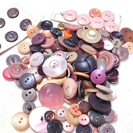 Queen Mum's Destash: Button Bonanza 2 - Browns/Pinks (10mm - 26mm)