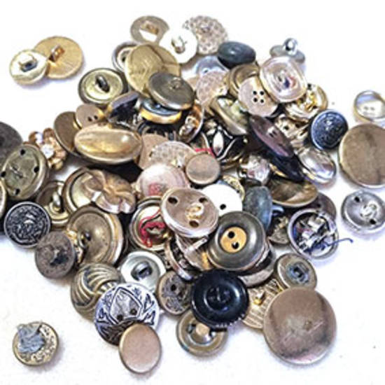 Queen Mum's Destash: Button Bonanza 9 - Golds (12mm - 22mm)