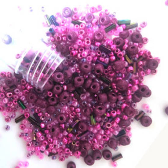 NEW! Seed Bead Mix 39: 15 gram - Dolly Parton